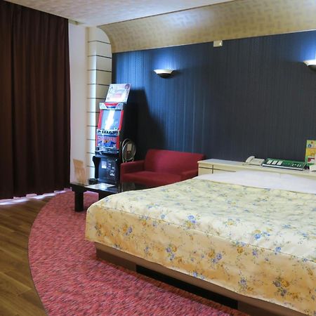 Hotel Silk No Mori (Adults Only) Tosu Exterior foto